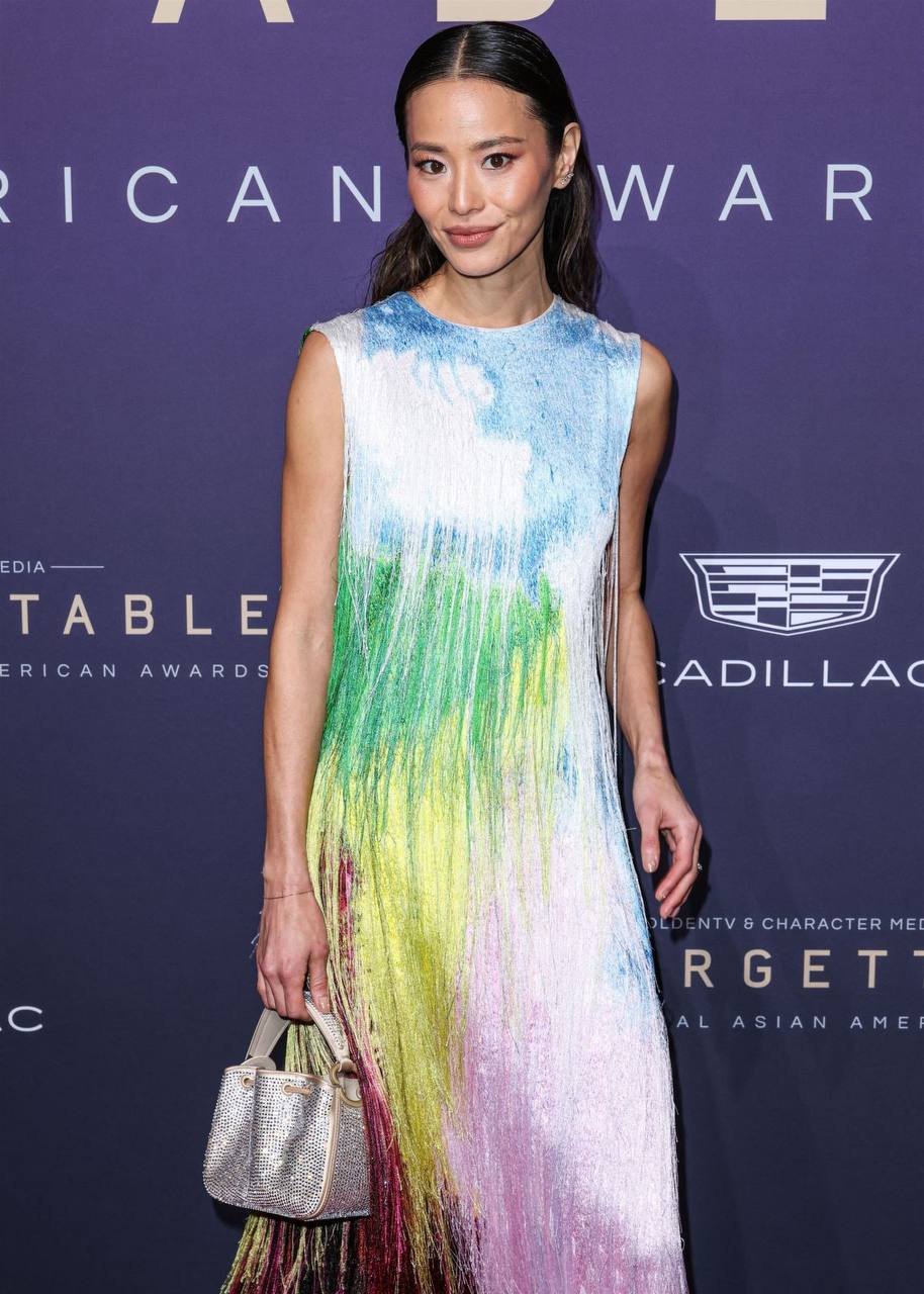 Red Carpet & Celebrity Collection image 13