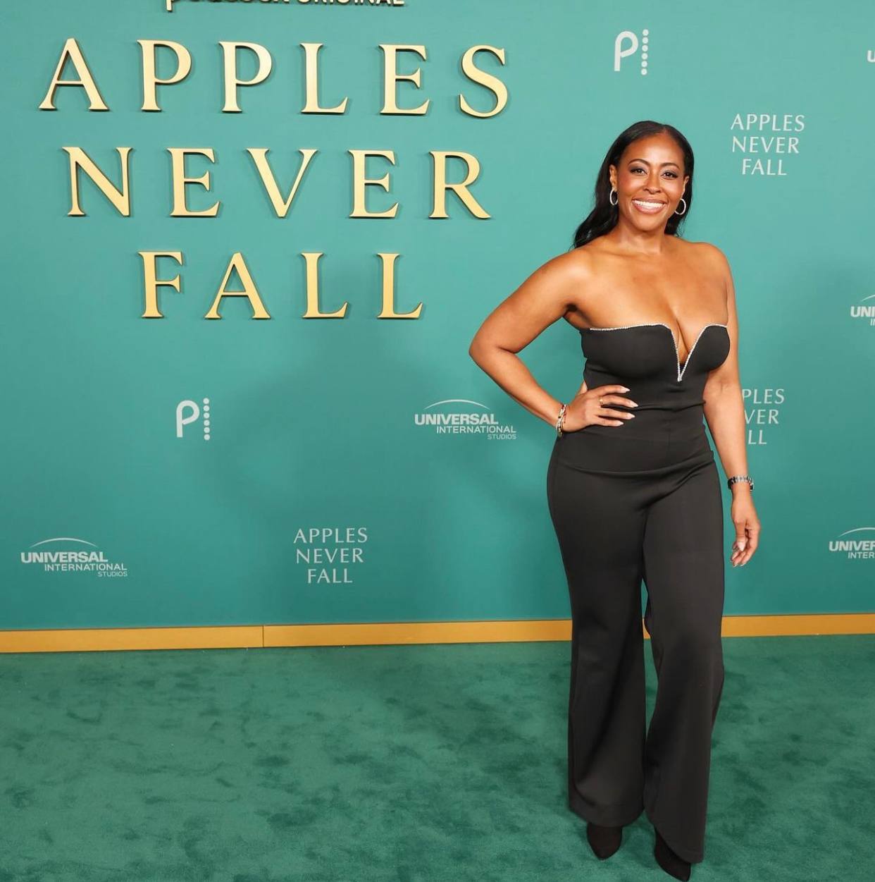 Red Carpet & Celebrity Collection image 3